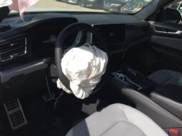 
										Salvaged Cars 2024 Volkswagen Atlas Cross Sport full									