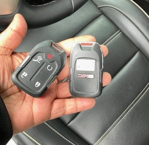 
								Salvaged Cars 2023 GMC Acadia full									