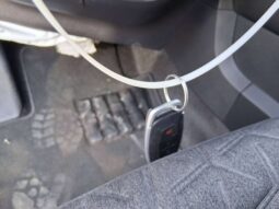 
										Salvaged Cars 2025 Nissan Kicks MPV full									