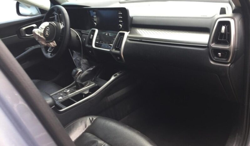 
								Salvaged Cars 2021 Kia Sorento full									
