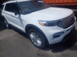 Salvaged Cars 2022 Ford Explorer
