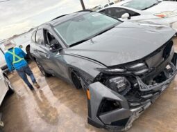 
										Salvaged Cars 2025 Hyundai Tucson full									