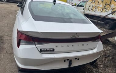 Salvaged Cars 2022 Hyundai Elantra