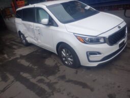 
										Salvaged Cars 2021 Kia Sedona full									