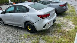 
										Salvaged Cars 2022 Kia Rio full									