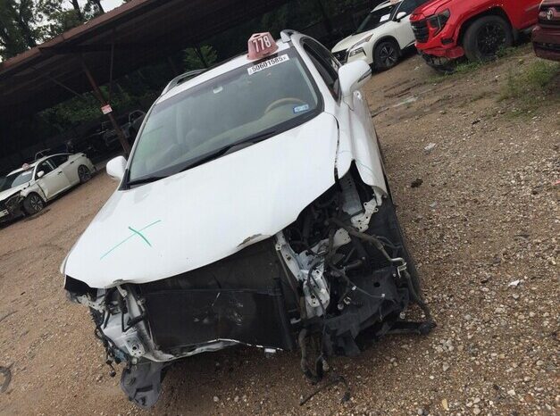 
								Salvaged Cars 2014 Lexus RX full									