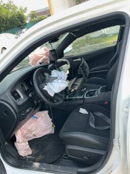 
										Salvaged Cars 2023 Dodge Charger full									
