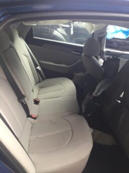 
										Salvaged Cars 2019 Hyundai Sonata full									