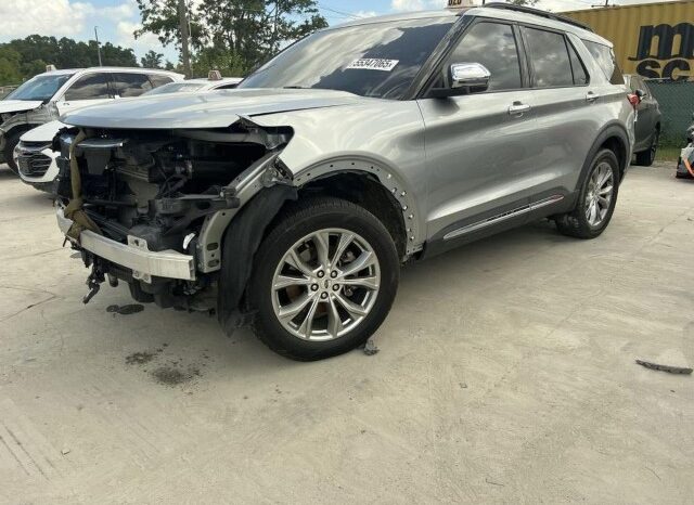 
								Salvaged Cars 2020 Ford Explorer full									