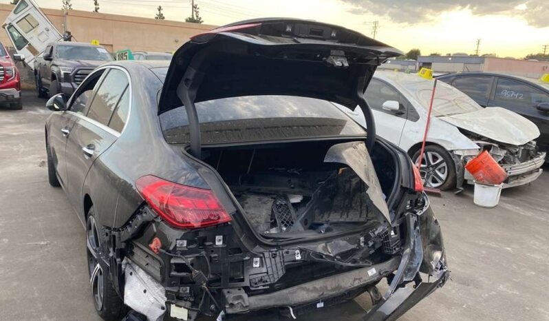 
								Salvaged Cars 2024 Mercedes-Benz C-Class full									