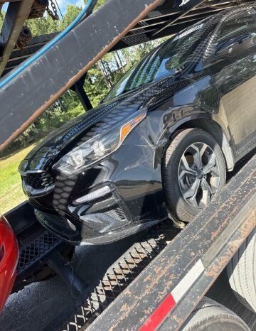 
								Salvaged Cars 2019 Kia Forte full									