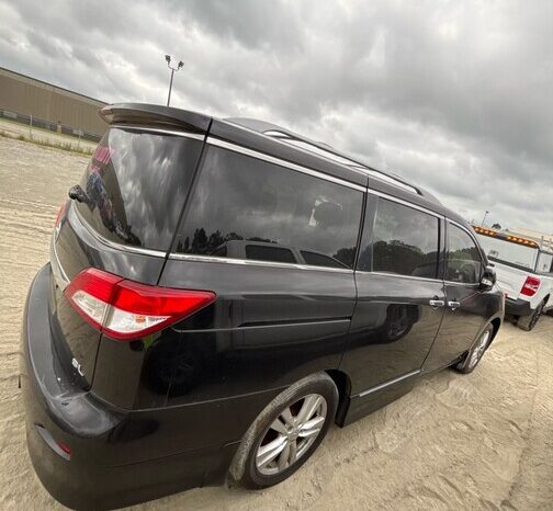 
								Salvaged Cars 2012 Nissan Quest full									