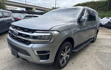 Salvaged Cars 2023 Ford Expedition MAX