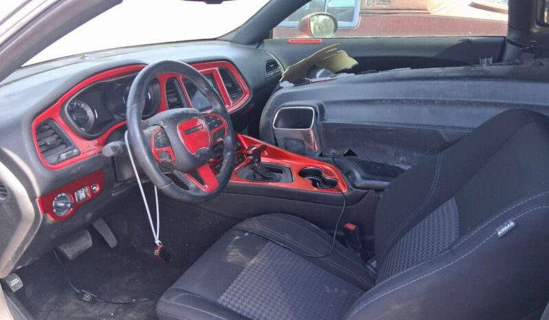 
								Salvaged Cars 2023 Dodge Charger full									