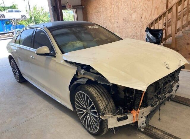 
								Salvaged Cars 2023 Mercedes-Benz S-Class full									