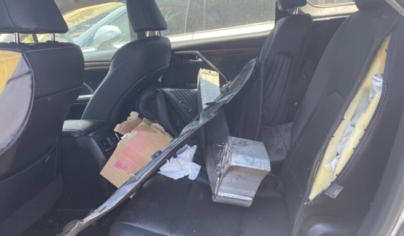 
								Salvaged Cars 2022 Lexus RX full									