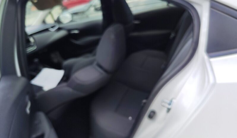 
								Salvaged Cars 2020 Toyota Corolla full									