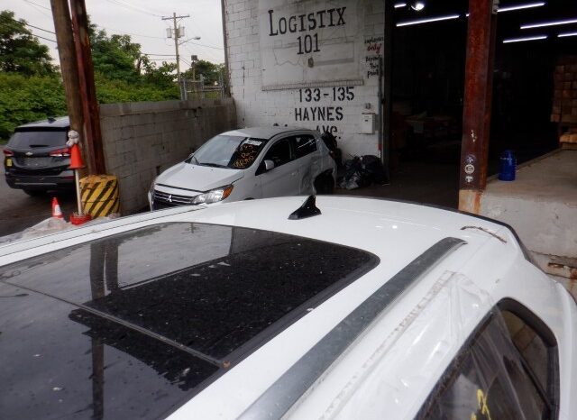 
								Salvaged Cars 2024 Volkswagen Atlas Cross Sport full									