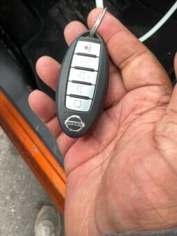 
										Salvaged Cars 2023 Nissan Sentra full									