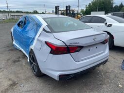 Salvaged Cars 2024 Nissan Altima