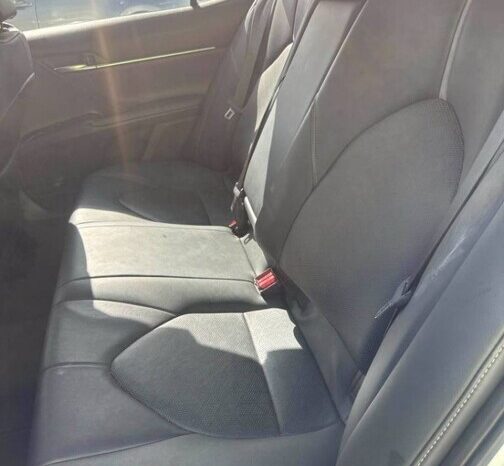 
								Salvaged Cars 2020 Toyota Camry full									