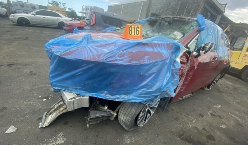 
								Salvaged Cars 2021 Lexus RX full									