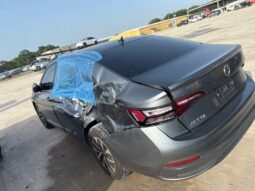 
										Salvaged Cars 2024 Volkswagen Jetta full									