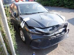 
										Salvaged Cars 2025 Toyota Camry full									