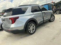 
										Salvaged Cars 2020 Ford Explorer full									