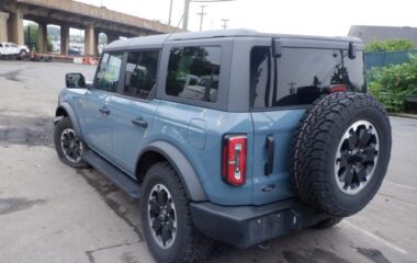 Salvaged Cars 2022 Ford Bronco