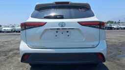 Salvaged Cars 2021 Toyota Highlander