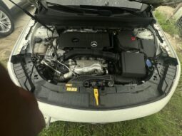 
										Salvaged Cars 2023 Mercedes-Benz GLB-Class full									