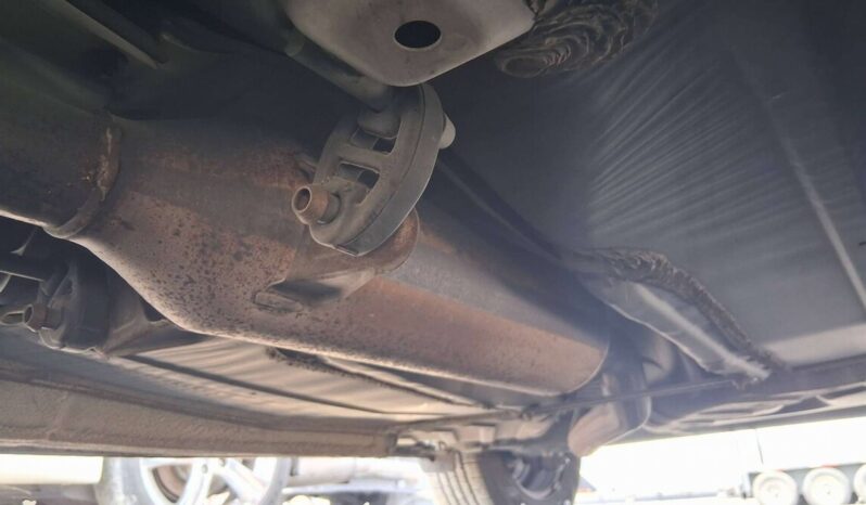 
								Salvaged Cars 2005 Toyota Corolla full									
