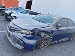 Salvaged Cars 2024 Toyota Camry