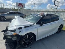 Salvaged Cars 2020 Toyota Camry