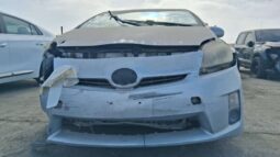 Salvaged Cars 2011 Toyota Prius