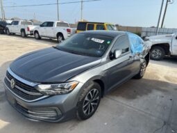 
										Salvaged Cars 2024 Volkswagen Jetta full									