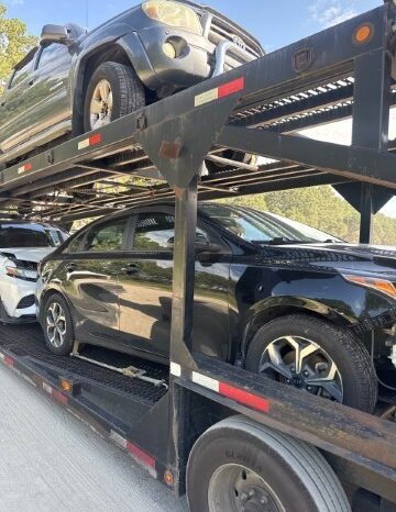 
								Salvaged Cars 2019 Kia Forte full									