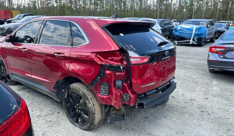 
								Salvaged Cars 2023 Ford Edge full									