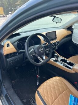 
										Salvaged Cars 2024 Nissan Sentra full									