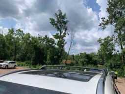 
										Salvaged Cars 2020 Toyota Highlander full									