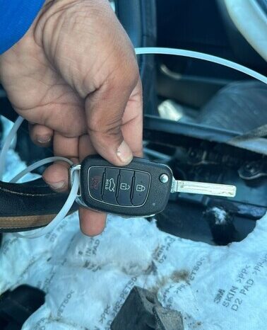 
								Salvaged Cars 2019 Hyundai Sonata full									