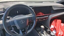 
										Salvaged Cars 2025 Toyota Camry full									