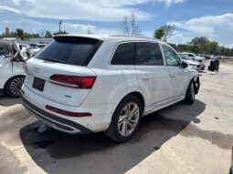 Salvaged Cars 2023 Audi Q7
