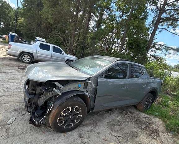 
								Salvaged Cars 2024 Hyundai Santa Cruz full									
