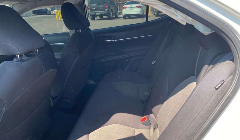 
								Salvaged Cars 2021 Toyota Camry full									