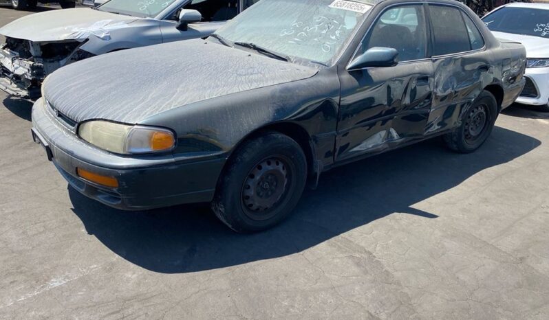 
								Salvaged Cars 1995 Toyota Camry full									