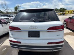 Salvaged Cars 2023 Audi Q7