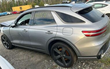 Salvaged Cars 2024 GENESIS GV70
