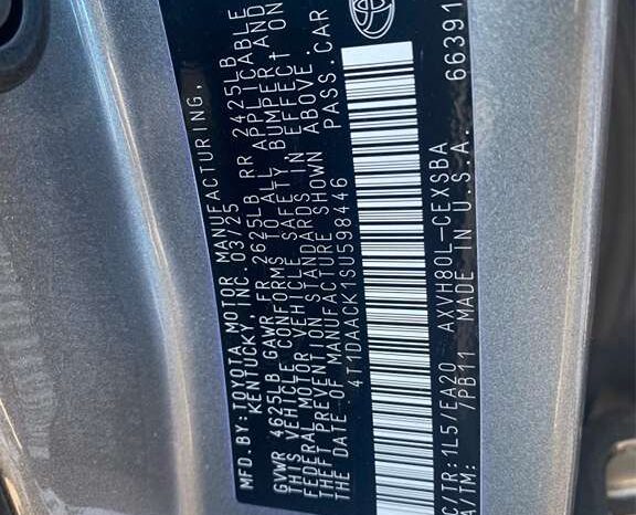 
								Salvaged Cars 2025 Toyota Camry full									